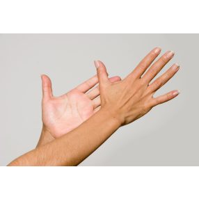   Dr. Hertelendy CARE TENYÉREXXXCEMA NAPPALI KRÉM - Nagy kiszerelés